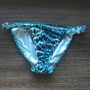 Multi Leopard String Side VS Bikini Bottoms